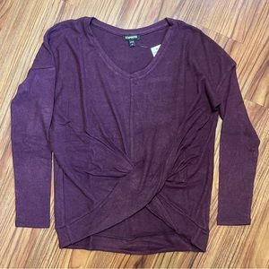 NWT Express XS Twist Front V-Neck London Sweater